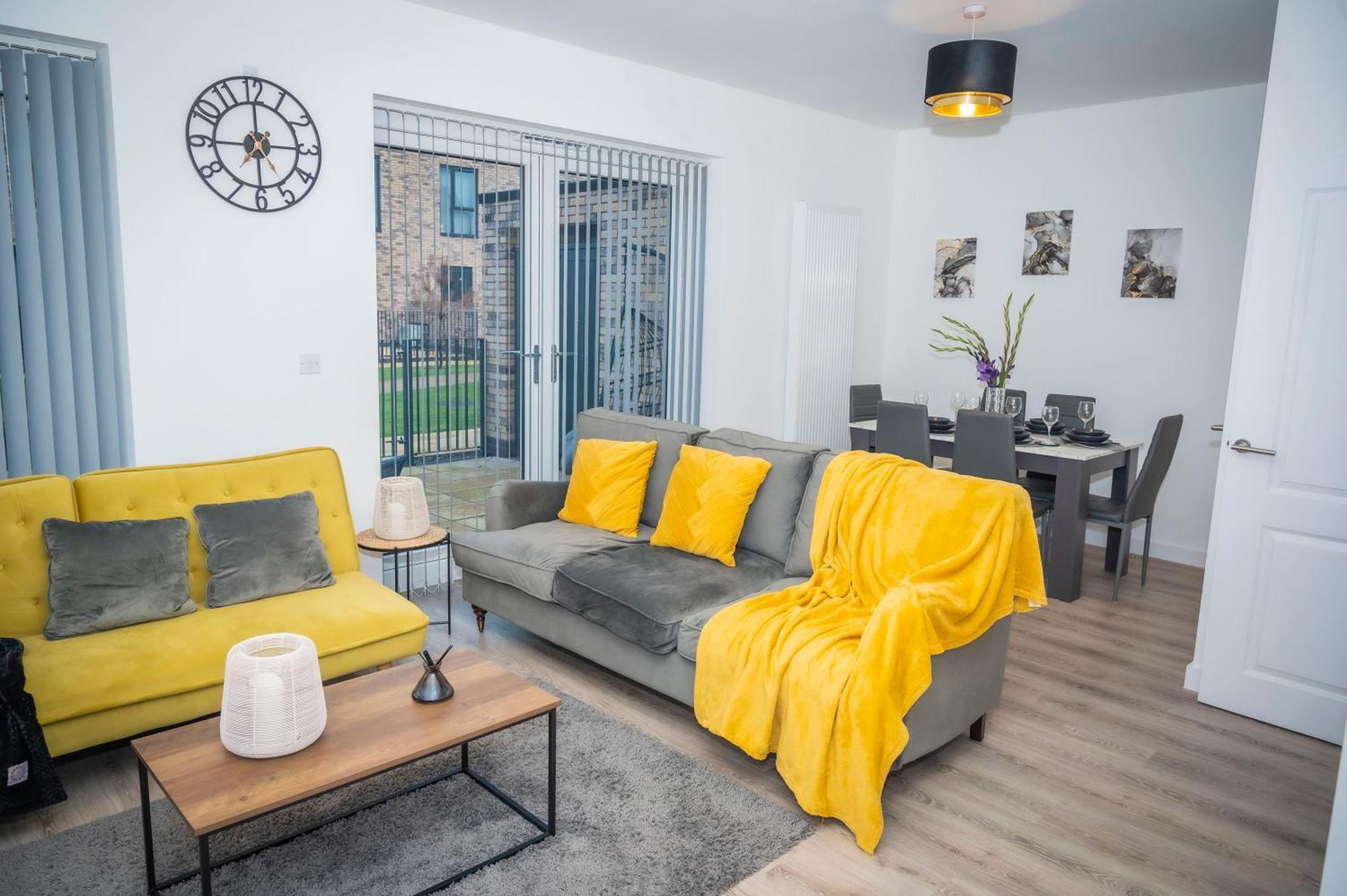 The Parkes A Stylish 3Br House, 5 Mins From Central Birmingham Close To The Edgbaston Stadium, The Hippodrome, Uob, Aston And Bcu, China Town, Kings Heath Bhx Airport And Much More Exteriér fotografie
