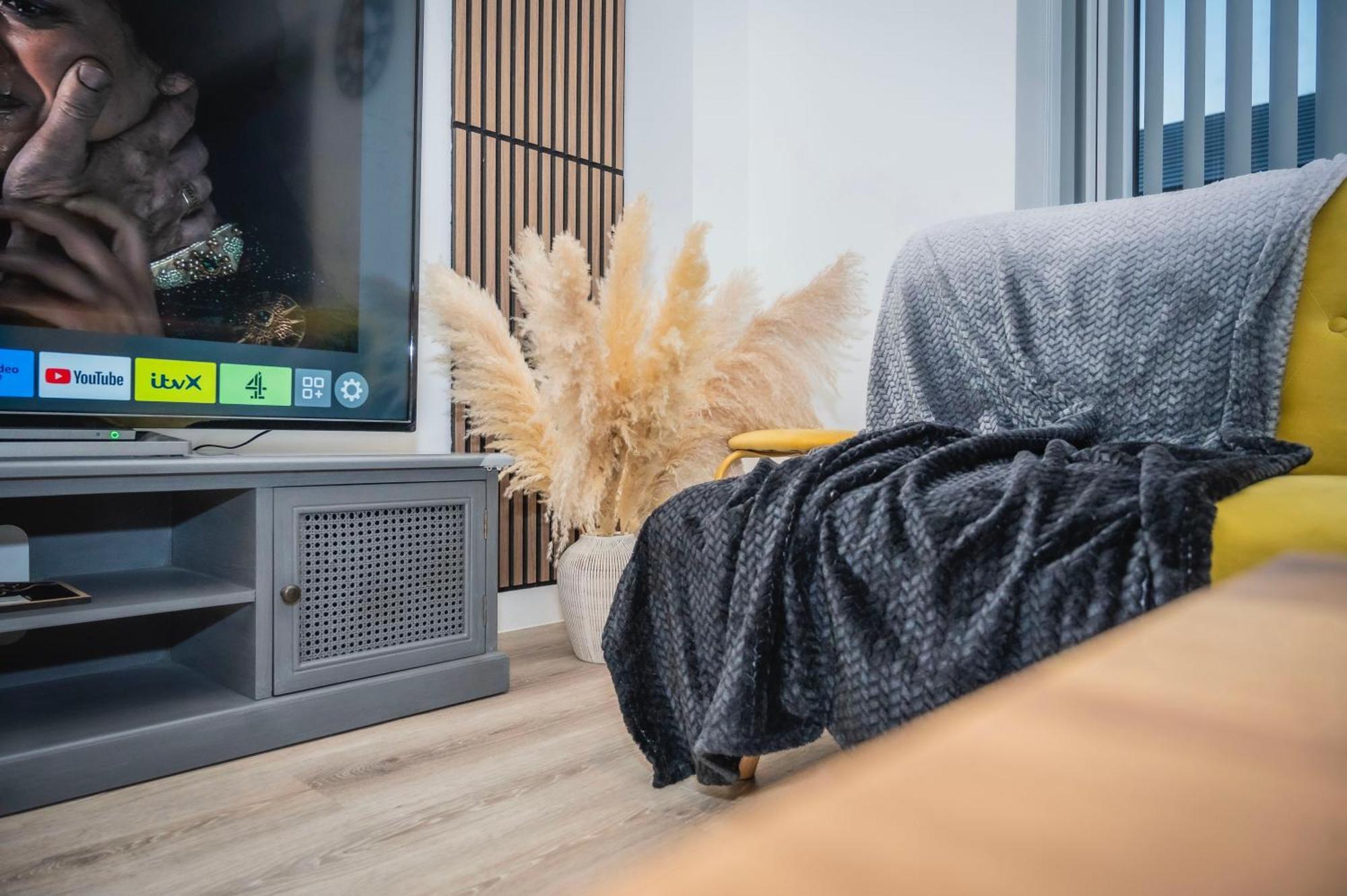 The Parkes A Stylish 3Br House, 5 Mins From Central Birmingham Close To The Edgbaston Stadium, The Hippodrome, Uob, Aston And Bcu, China Town, Kings Heath Bhx Airport And Much More Exteriér fotografie
